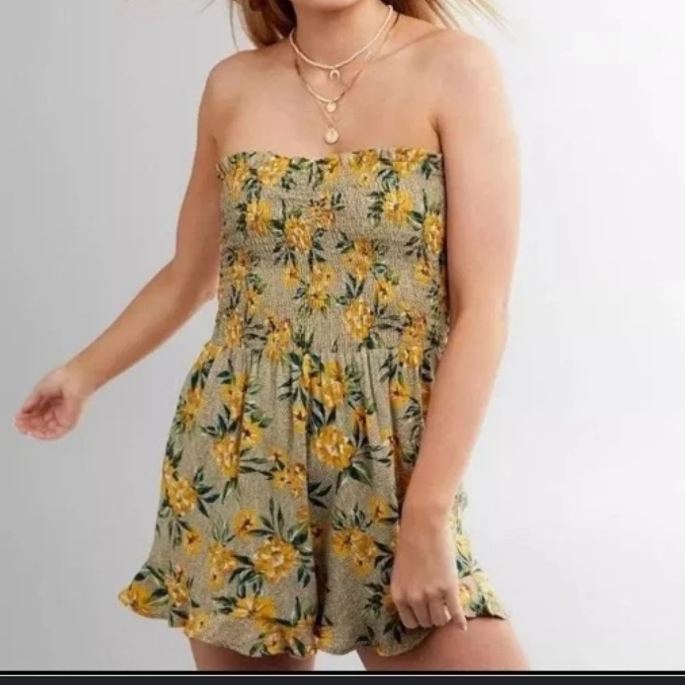 Angie strapless romper